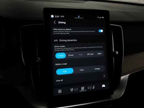 New 2025 Volvo XC90 T8 Plus w/ Protection Package Premier image 21