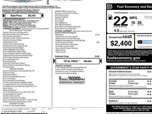 Used 2025 Chrysler Pacifica Select image 12