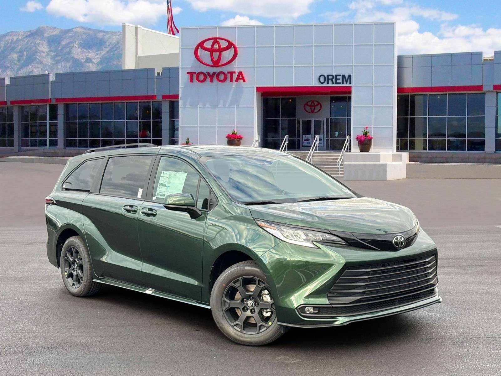 New 2026 Toyota Sienna XLE Woodland Edition AWD/4WD image 1