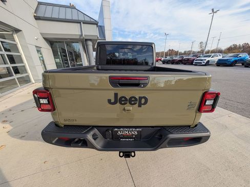 New 2026 Jeep Gladiator Willys image 10