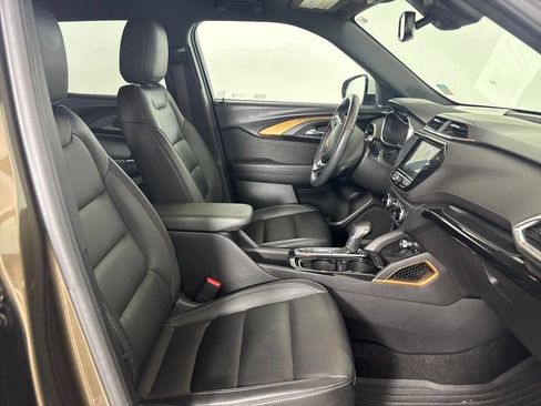 Used 2021 Chevrolet TrailBlazer ACTIV w/ Convenience Package FWD image 11
