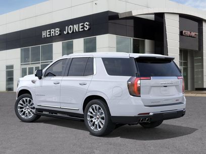 New 2026 GMC Yukon Denali w/ Sun & Power Step Package