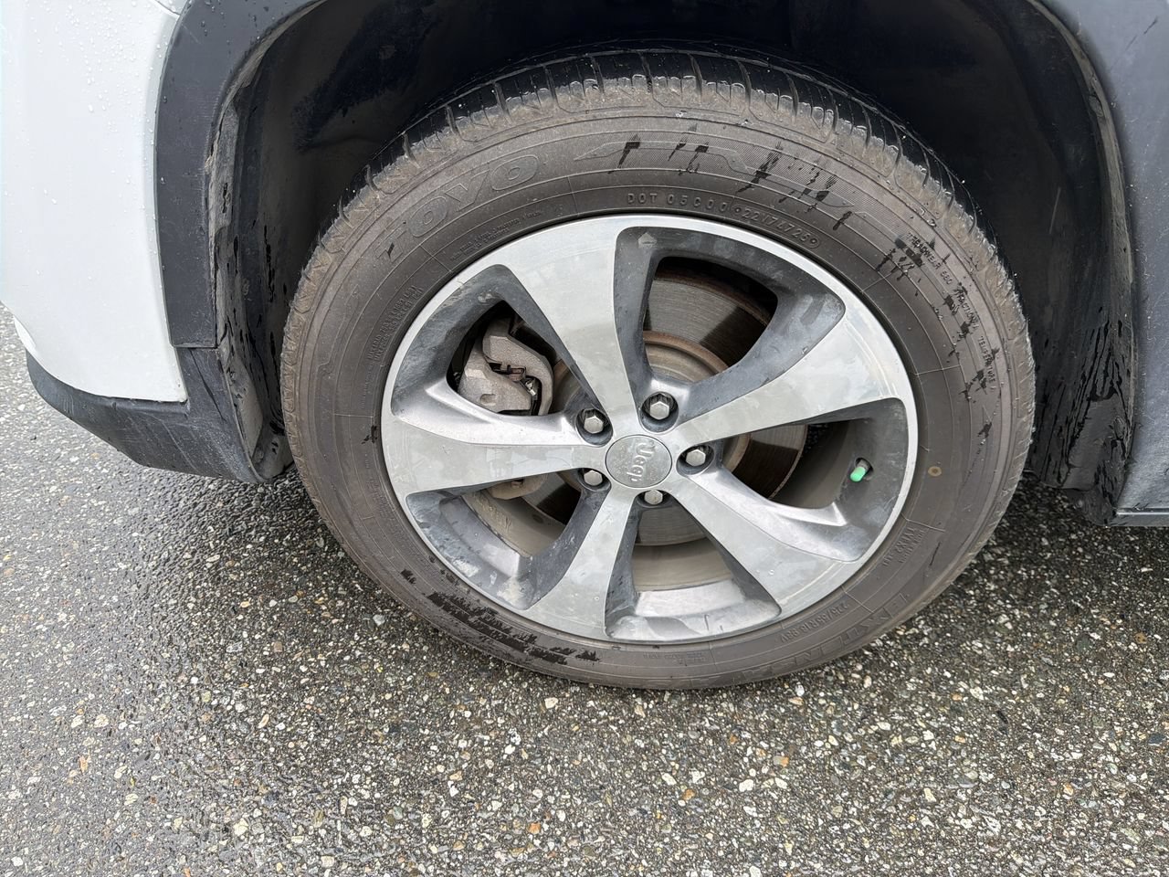 Used 2020 Jeep Cherokee Limited FWD image 18