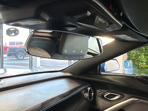 Used 2018 Chevrolet Camaro SS RWD image 22