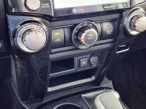 Used 2023 Toyota 4Runner TRD Off-Road Premium w/ Off Road Premium Plus Package AWD/4WD image 24