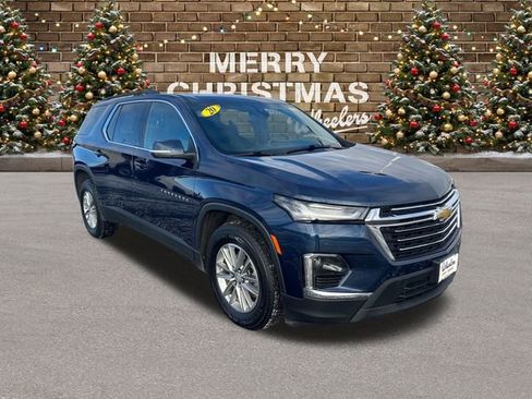 Used 2022 Chevrolet Traverse LT image 8
