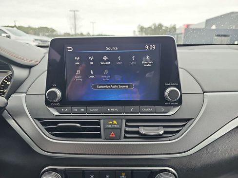 Used 2023 Nissan Altima 2.5 SR image 25