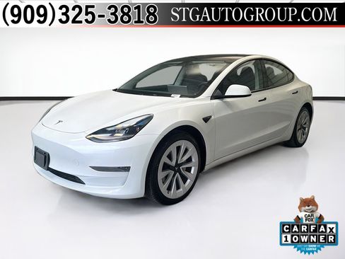 Used 2023 Tesla Model 3 Standard Range RWD image 1