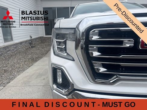 Used 2021 GMC Sierra 1500 SLT w/ SLT Premium Package AWD/4WD image 11