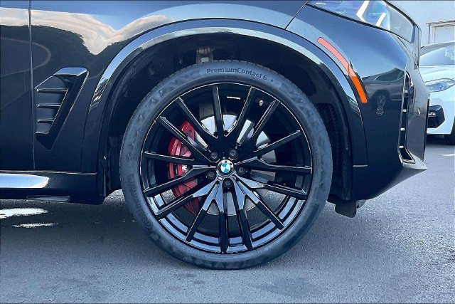 Certified 2024 BMW X5 xDrive40i w/ M Sport Package AWD/4WD image 10