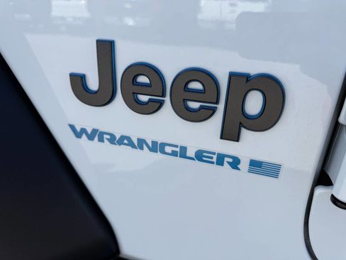 Used 2025 Jeep Wrangler Unlimited Sport S 4xe image 9