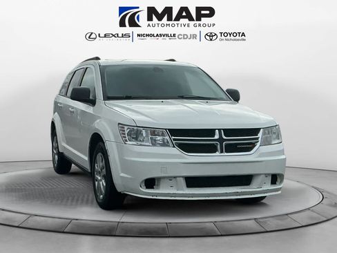 Used 2020 Dodge Journey SE w/ SE Popular Equipment Group image 7
