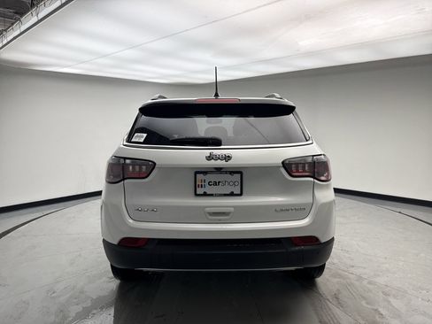 Used 2023 Jeep Compass Limited image 4