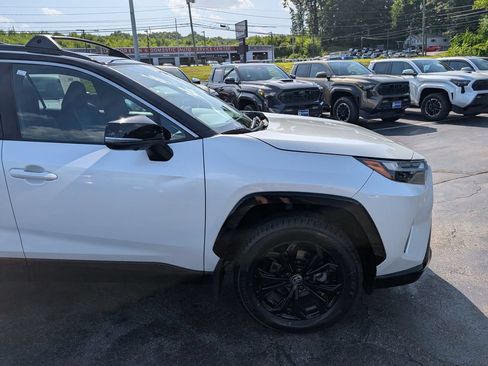 Used 2023 Toyota RAV4 XSE AWD/4WD image 10