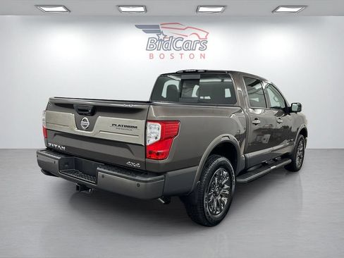 Used 2018 Nissan Titan Platinum Reserve w/ Platinum Utility Package AWD/4WD image 3
