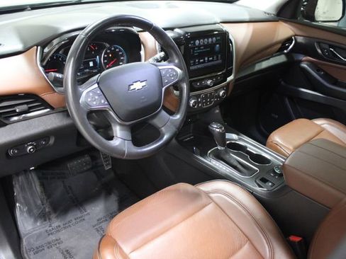 Used 2019 Chevrolet Traverse High Country w/ LPO, Cargo Package image 48