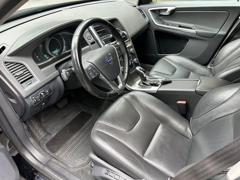 Used 2015 Volvo XC60 T6 Premier Plus image 11