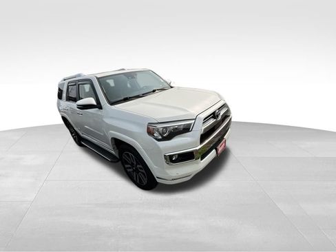 Used 2023 Toyota 4Runner Limited AWD/4WD image 16