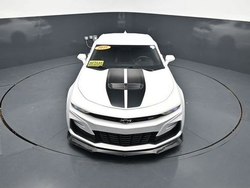 Used 2021 Chevrolet Camaro SS RWD image 35