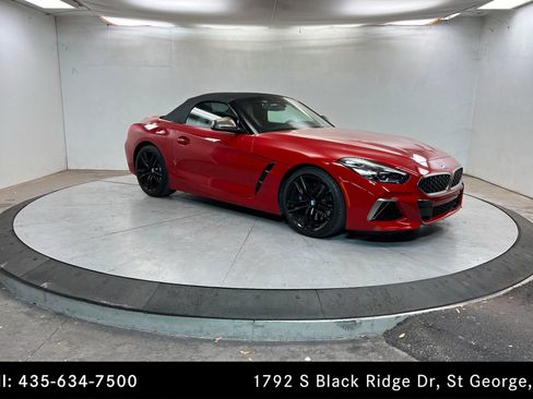 Used 2020 BMW Z4 M40i w/ Executive Package image 7