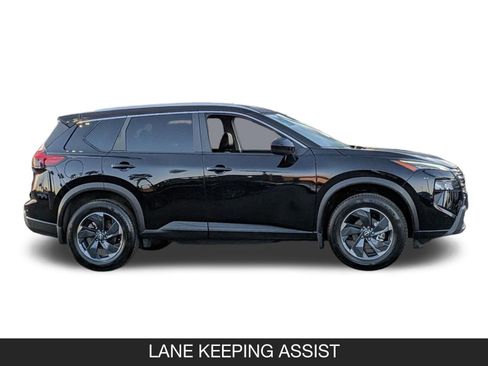 Certified 2024 Nissan Rogue SV w/ SV Premium Package image 6