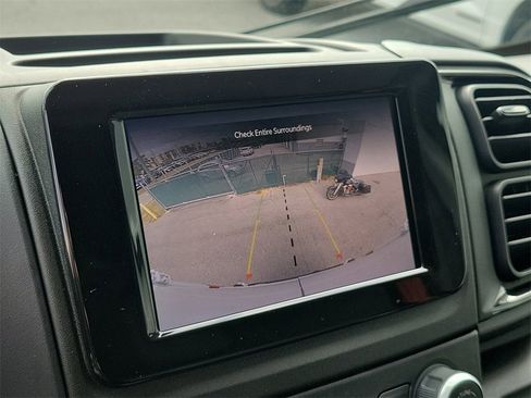 Used 2025 RAM ProMaster 2500 w/ Convenience Group image 25