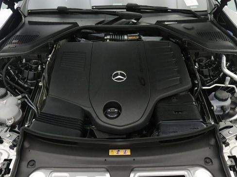 New 2026 Mercedes-Benz E 450 4MATIC Sedan image 10