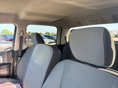 Used 2022 RAM 1500 Classic SLT w/ Electronics Group AWD/4WD image 11