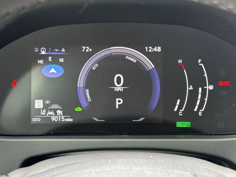 Used 2025 Lexus UX 300h FWD w/ Accessory Package (Z2) image 34