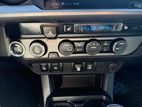 Used 2019 Toyota Tacoma TRD Pro AWD/4WD image 24