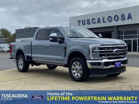 New 2026 Ford F250 4x4 Crew Cab Super Duty image 1