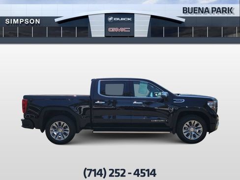 Used 2026 GMC Sierra 1500 Denali AWD/4WD image 9