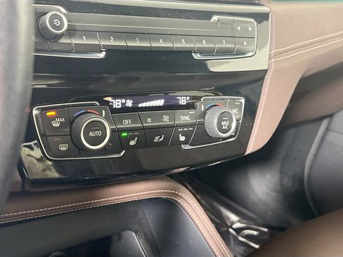 Used 2020 BMW X1 xDrive28i w/ Premium Package image 16