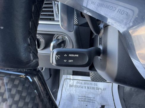 Used 2015 Porsche Macan Turbo image 16