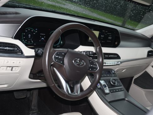 Used 2020 Hyundai Palisade Limited FWD image 8