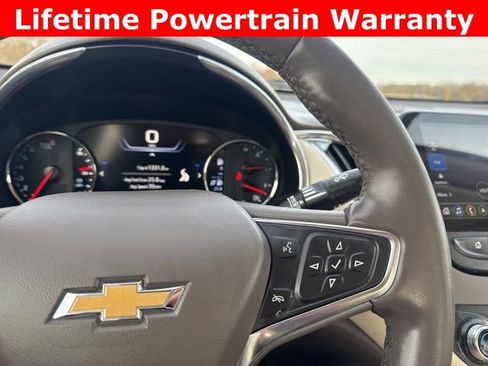 Used 2024 Chevrolet Malibu LT image 15