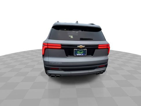 Certified 2025 Chevrolet Traverse LT image 8