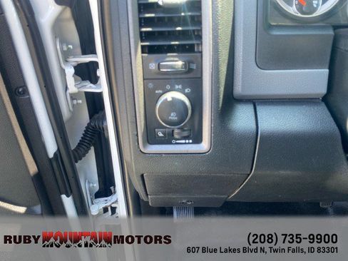 Used 2017 RAM 5500 Tradesman w/ Power & Remote Entry Group image 13