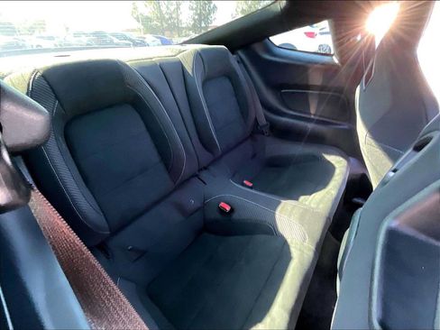 Used 2016 Ford Mustang Shelby GT350 w/ Track Package RWD image 28