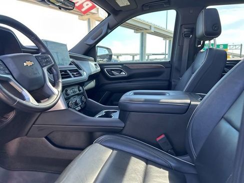 Used 2021 Chevrolet Tahoe Premier w/ Premium Package RWD image 37