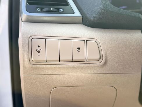 Used 2018 Hyundai Tucson SE image 14