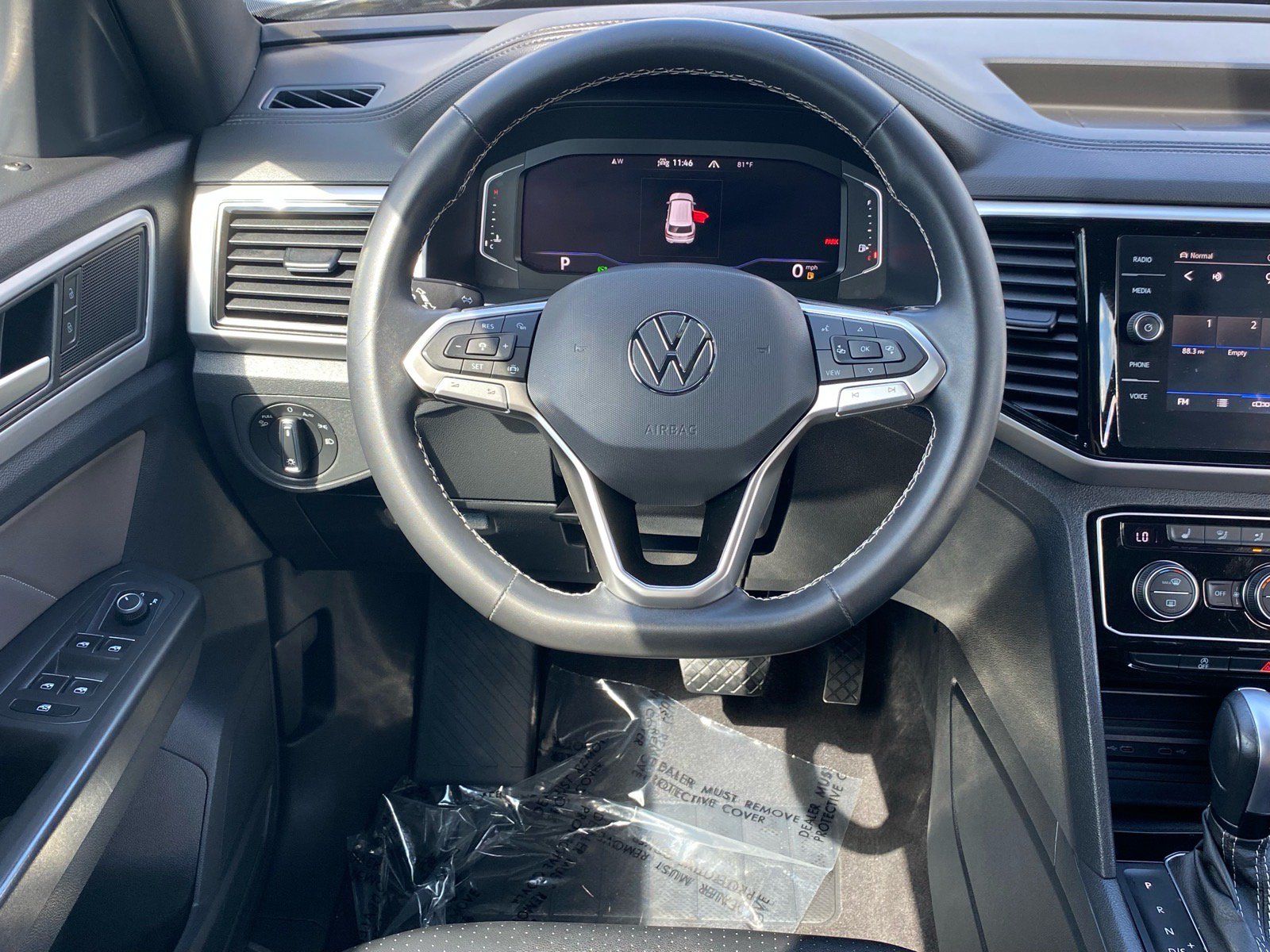 Used 2022 Volkswagen Atlas Cross Sport SE w/ Panoramic Sunroof Package AWD/4WD image 4