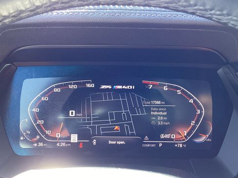 Used 2024 BMW Z4 M40i w/ Premium Package image 26