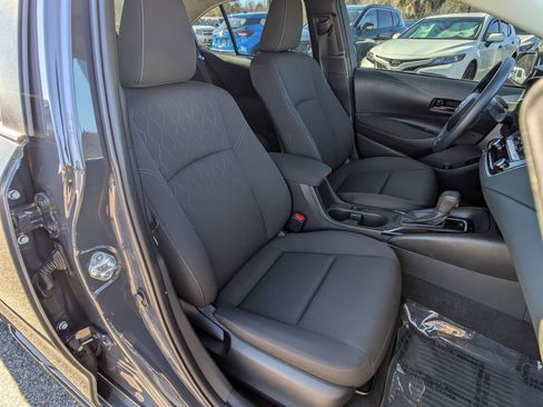 Used 2024 Toyota Corolla LE image 33
