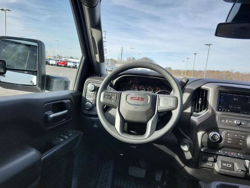 New 2026 GMC Sierra 2500 Pro image 9