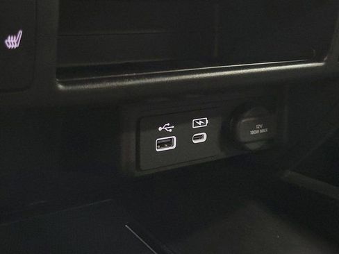 Certified 2025 Honda Passport EX-L image 30