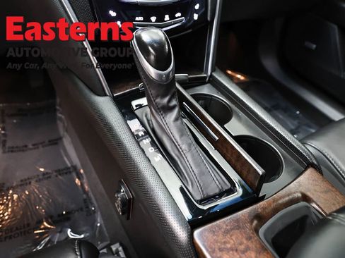 Used 2018 Cadillac XTS Luxury image 13