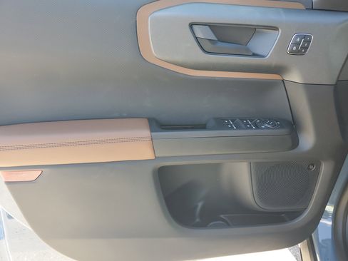 New 2026 Ford Bronco Sport Outer Banks w/ Outer Banks Tech Package+ AWD/4WD image 12