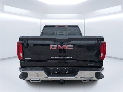Used 2025 GMC Sierra 1500 SLT w/ SLT Premium Plus Package image 4
