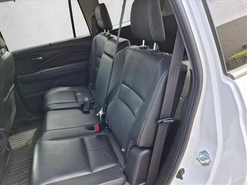 Used 2022 Honda Pilot EX-L image 17